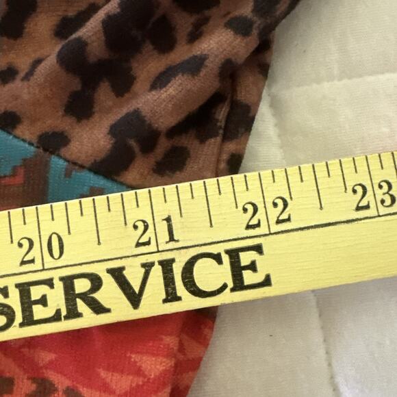 BACK IN THE SADDLE Womens Top Large Colorful Aztex Print Southwestern Casual - Picture 7 of 9